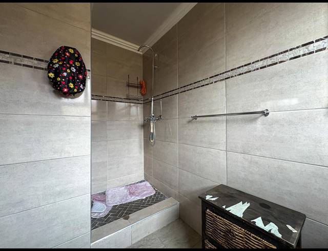 3 BEDROOM HOUSE FOR SALE IN SONNEVELD